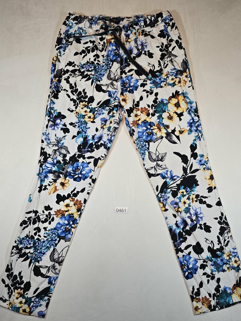 Jaanuu Floral Scrub Pants - White, Blue & Yellow Sz Large